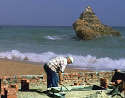 construct build brick foundation